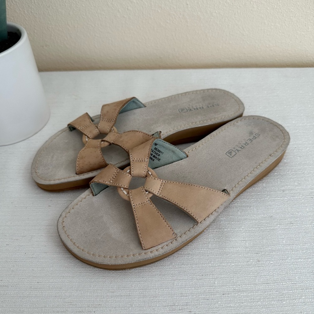 Sperry TopSider Beige/Gray Leather Flat Slide Sandals Woman’s 7M